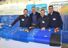 Chrris Dekker, Remko van Hove, Hayo Binken, Thilo Keuthen van Yongli Belting.