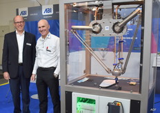 Peter Mous, Geert de Jongh van ABI. Robottechnology met RVS aandrijving.