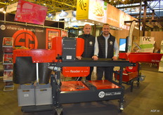 Wouter Blok en Niels Schaafsma van GeJograding, de ontwikkelaar van de Smart Grader. Optische sorteermachine voor aardappelen en uien in maat, kwaliteit en lengte sortering.