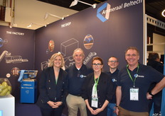 Lisa Verbrugghe, Bert Buitenhuis, Miriam Boudry, Roel Janson en Mark Boonstra van Ammeraal Beltech.