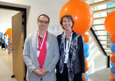 Nanette Koolen en Menno Bakker van MAK Aandrijvingen.