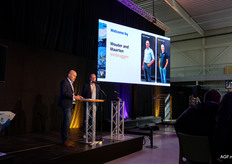 Wouter en Maarten heten iedereen welkom.