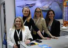 De dames van Lineage Logistics: Vasiliki Tjeperka, Annemieke Honig, Aylin Bumin en Martha Tarnecka