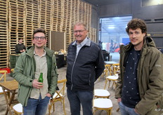 Pieter van de Velde Agro Duiveland, Aad Veenman en Jacco van Klinken van Klinken Uienhandel.