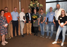 De aanwezige bestuursleden samen met de collega's van GroentenFruit Huis: Yvette Maenen, Wim Mol, Jaap Wiskerke, William Nannes, Lijn Moerdijk, Inge Ribbens, Jan Franje, Koen Nieuwenhuijse, Piet van Liere en Denise van Vliet.