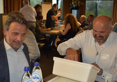 Boudewijn van Fraassen van LC Packaging en Piet van Liere.