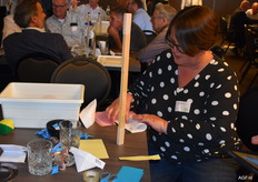 Lonneke Bomers van Smit's uien heeft ze alle 7 opgestapeld.