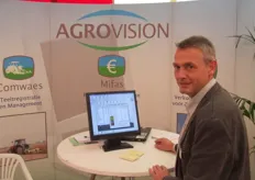 Theo Menting presenteert de automatiseringsmogelijkheden voor telers van Agrovision.