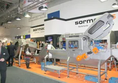 Veel belangstelling voor de machines van Sormac