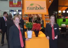 Ingrid en Marianne van Rainbow Growers, dat onlangs een nieuw logo introduceerde