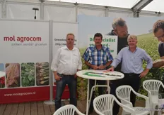 Collega's van Mol Agrocom, Witte Agro en Van Iperen: Ronnie van Maldegem, Kees Kooman en Johan Aarnoudse