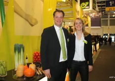 Chris Groot en Saskia van Daalen van Enza Zaden, dat dit jaar de meloenen speciaal in de schijnwerpers zette