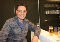 Laurent La Morella van Lorre NV was als bezoeker op de beurs en deed een drankje met...