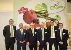 Het team van Special Fruit, V.l.n.r.: Karel Bolckmans, Ben Maes, Patrick Maes, Tom Maes, Wout Roovers en Koen Maes.