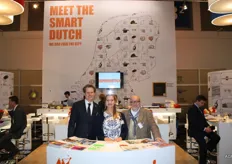 Jochem Wolthuis en Ad Berends waren de drijvende krachten achter het nieuwe Holland Paviljoen 'Meet The Smart Dutch', hier op de foto met Lot Wefers Bettink