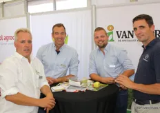 Ronnie van Maldegem (De Witte Agro), Koos Arens, Eeward Langeweg (Van Iperen) en Pieter van den Bogert van Bayer CropScience