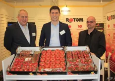 Tomatenteler en leverancier Rotom stond er dit jaar voor het eerst. V.l.n.r.: Lieven Coppieters, Tom de Winter en Luc Claus.