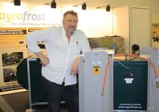 Marc Polleunis van Agrofrost biedt machines om vorst te bestrijden in de fruitteelt.