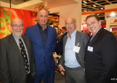 Deze mannen herbergen heel wat jaartjes in de AGF-handel: Daan van der Kooij, John van Duivenbode, Hans van der Kooij en Aad van der Kleij