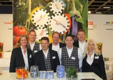 Marni Fruit was goed aangekleed: Anita Kuiper, Erik-Jan Thur, Niek Haerkens, Bas van der Waal, Patrick Konings, Marco de Keijzer en Anna Tomczak