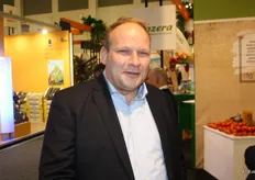 Wortelhandelaar Kees Heegsma uit Lemmer bracht ook een bezoekje aan de beurs