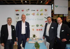 Best of Four had de lekkerste appeltaart van de beurs bij zich: Peter Stafleu, Ton van Dalen, Jan Oosterom en Frans van der Hulst