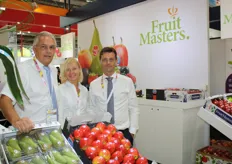 Het FruitMasters-team bestaande uit Leonard Kampschoer, Svetlana Soldatova en Fabien Dumont. Leonard verwacht dat de doorbraak in de perenexport naar China er nu echt aan zit te komen