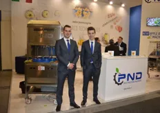 Bastiaan Hoogerland en Sjoerd Bliek van Murre Technologies in de stand van hun leverancier PND