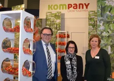 Arnoud van Stralen, Elenda Buchlon en Kirsten Knops van Kompany. Partner in o.a aardbeien en komkommers.