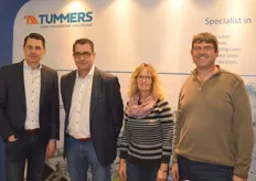 Ronald Dekker en Hein Kortebos van Tummers Food Processing Solutions en Charlotte en Bernard van Zwol van Wevano.