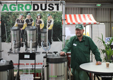 Jan Schuringa, ofwel Jan Stof, van Agrodust