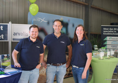 Merijn Schooleman van ZLTO te midden van Rens de Kruijff en Veronique Verdurmen van Arvalis