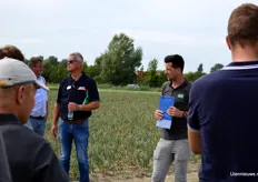 Simon Rijk van CZAV gaf uitleg over de irrigatie in zaaiuien